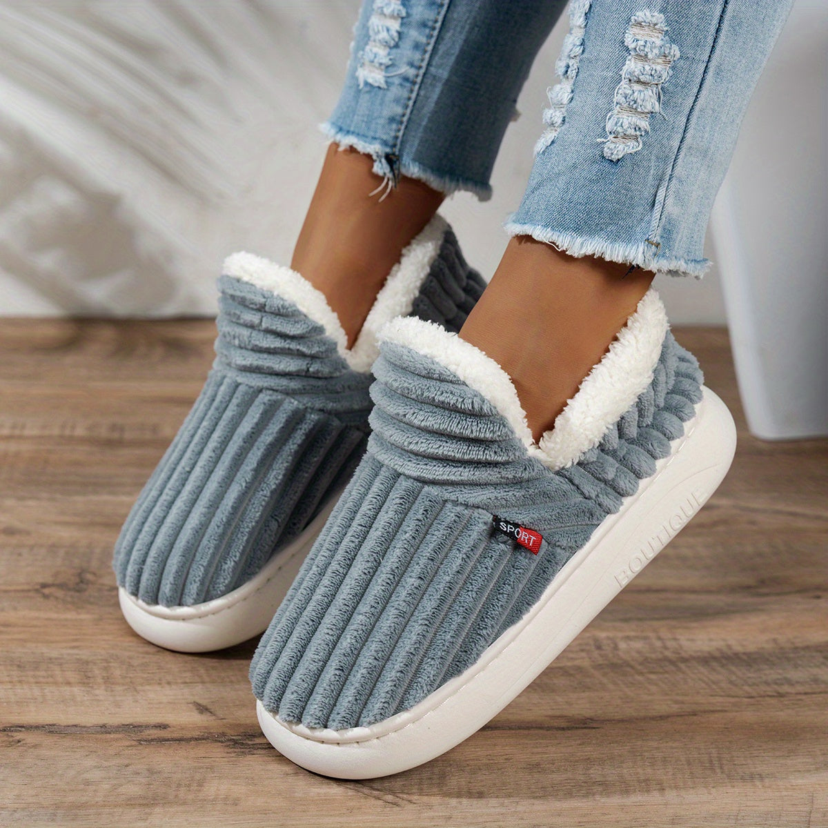 Nino™ | Chaussons en peluche CozyStep