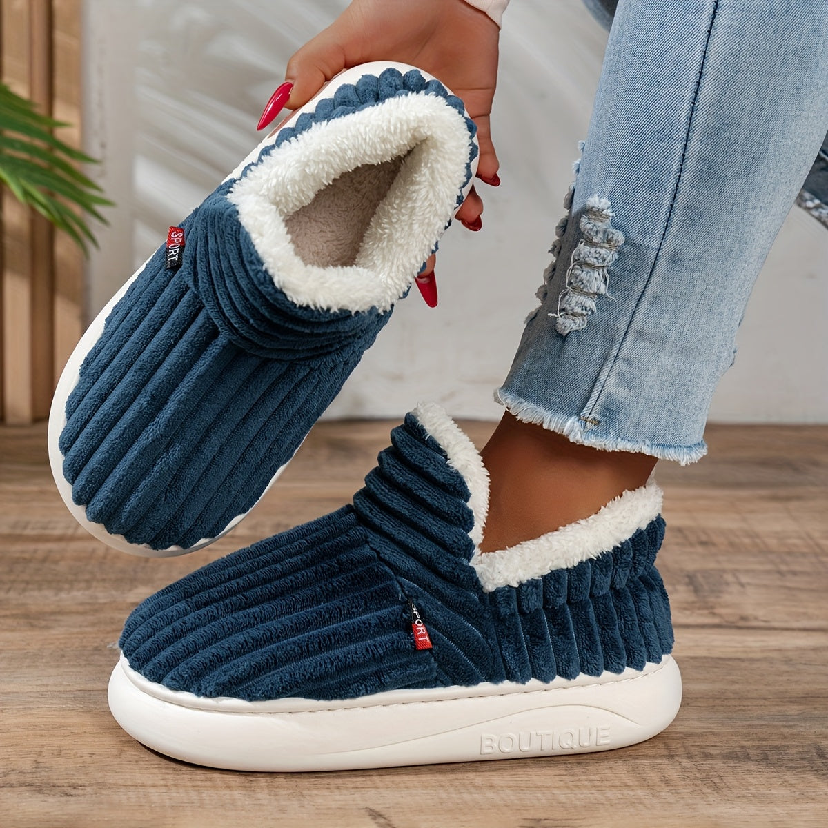 Nino™ | Chaussons en peluche CozyStep