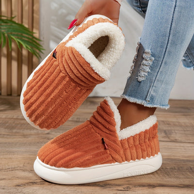 Nino™ | Chaussons en peluche CozyStep